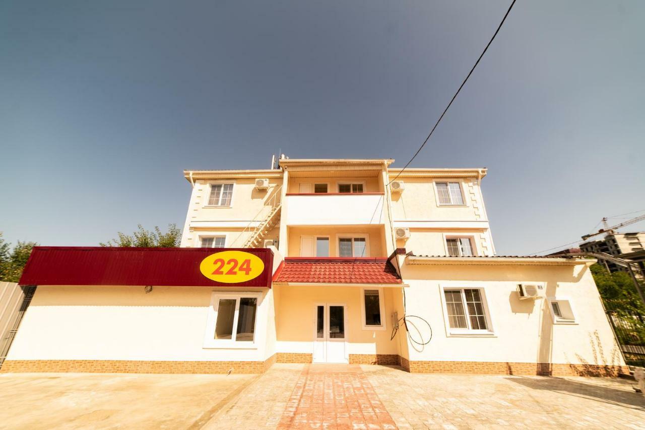 224 Hotel Almati Kültér fotó