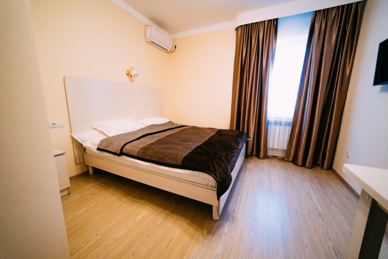 224 Hotel Almati Kültér fotó