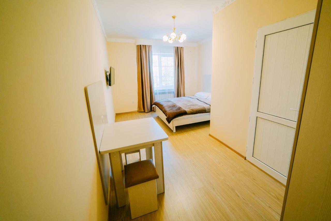 224 Hotel Almati Kültér fotó